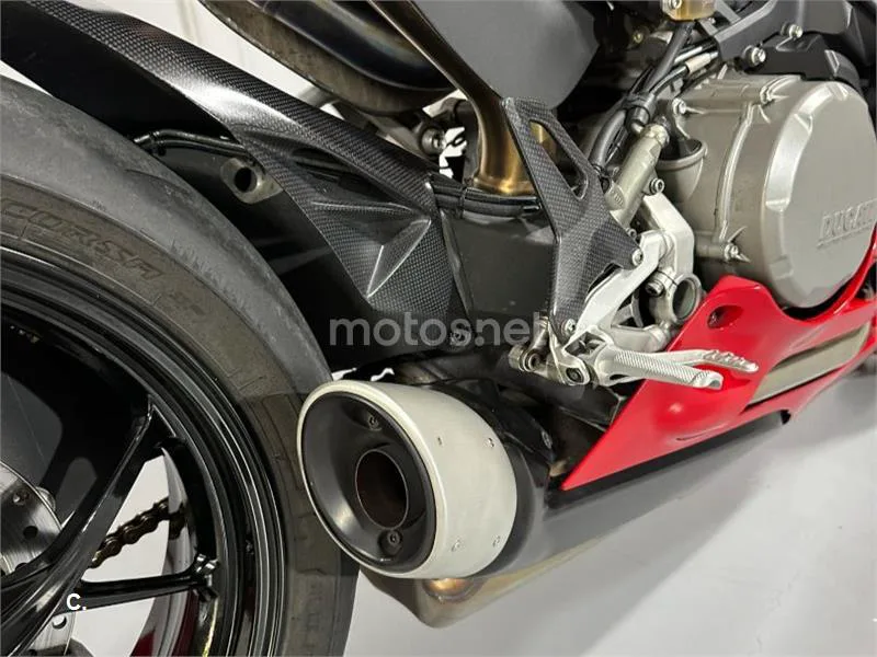 Ducati Panigale V2 - Vista 12