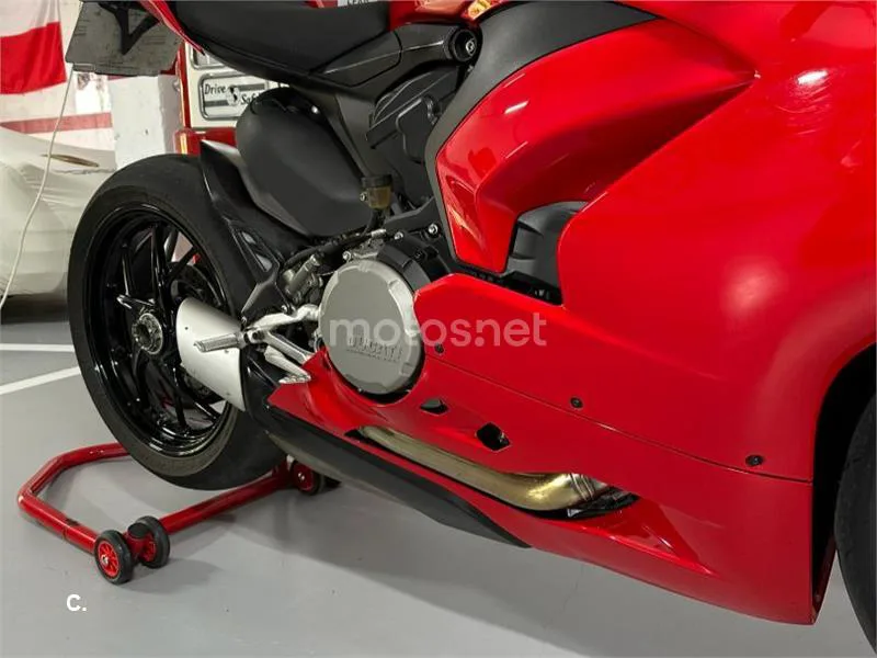 Ducati Panigale V2 - Vista 14