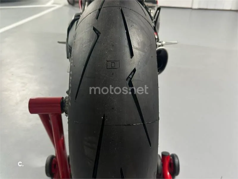 Ducati Panigale V2 - Vista 20