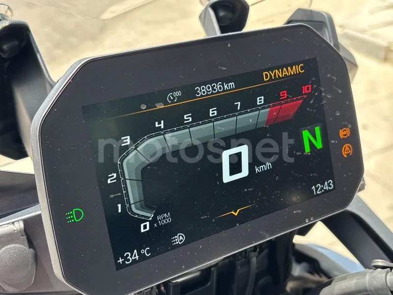 BMW F 750 GS - Vista 16