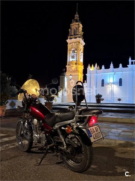 Yamaha SR250 Special - Vista 3