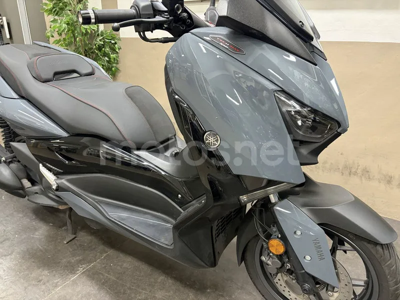 Yamaha XMAX 125 - Vista 5