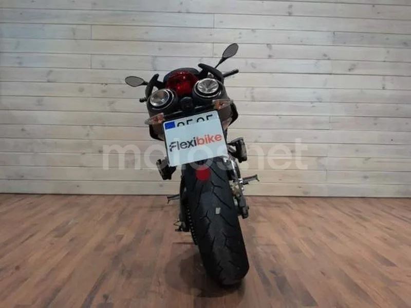 Aprilia Shiver 900 - Vista 3