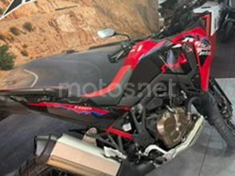 Honda CRF1100L Africa Twin - Vista 5