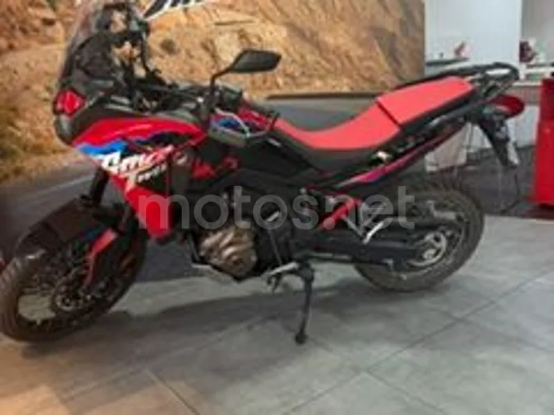 Honda CRF1100L Africa Twin - Vista 7