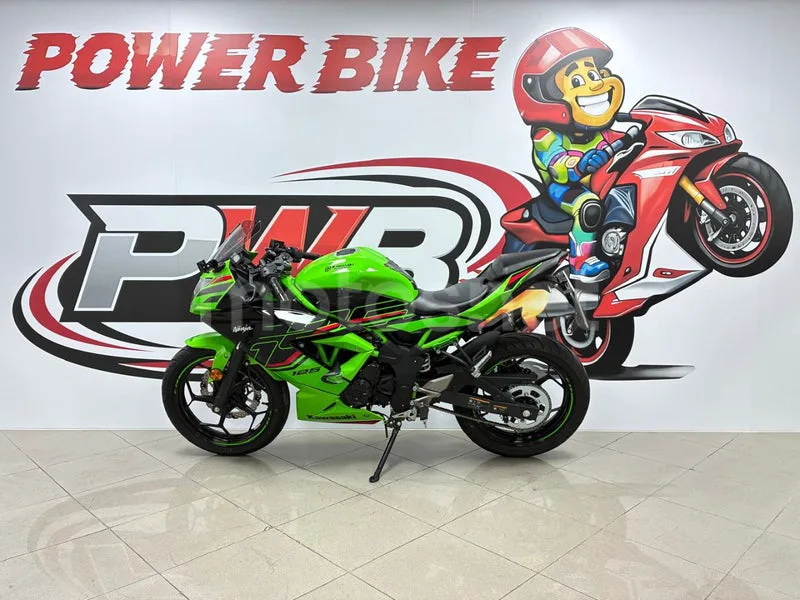 Kawasaki Ninja 125 4500 € 2023 Madrid - 1