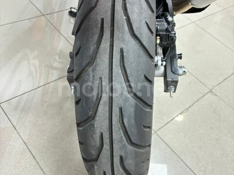 Kawasaki Ninja 125 - Vista 11