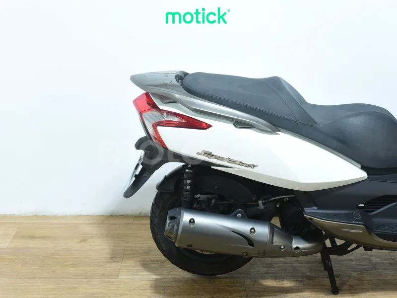 Kymco Super Dink 125 - Vista 3