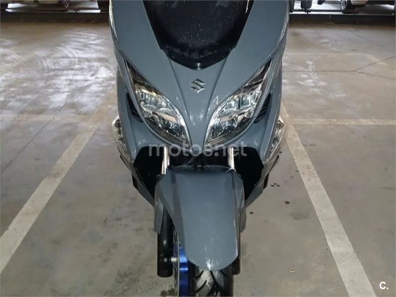 Suzuki Burgman 400 5200 € 2022 Sevilla - 2