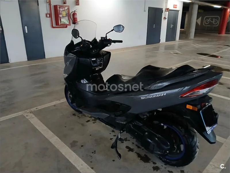 Suzuki Burgman 400 - Vista 3