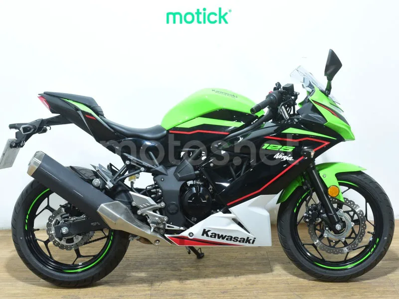 Kawasaki Ninja 125 4090 € 2021 Sevilla - 2
