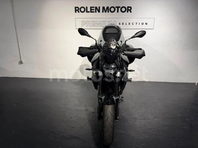 BMW F 900 R - Vista 3