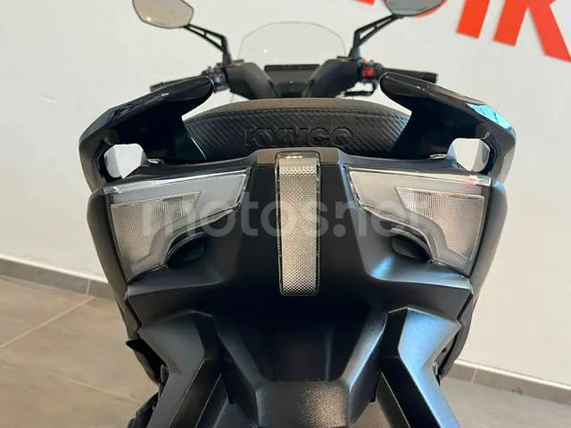 Kymco Super Dink 125 - Vista 6
