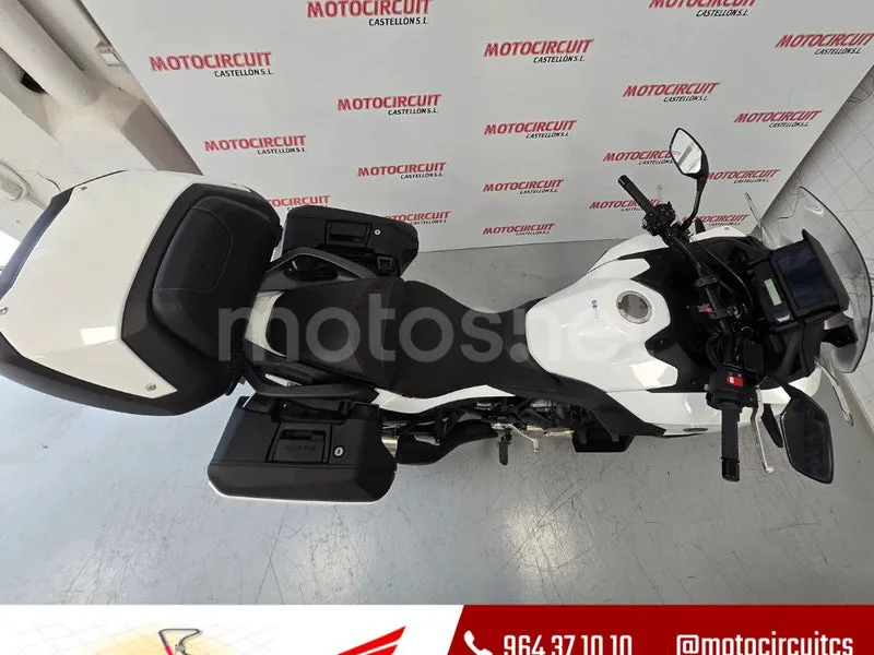 Honda NT1100 - Vista 11