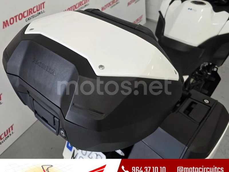 Honda NT1100 - Vista 7