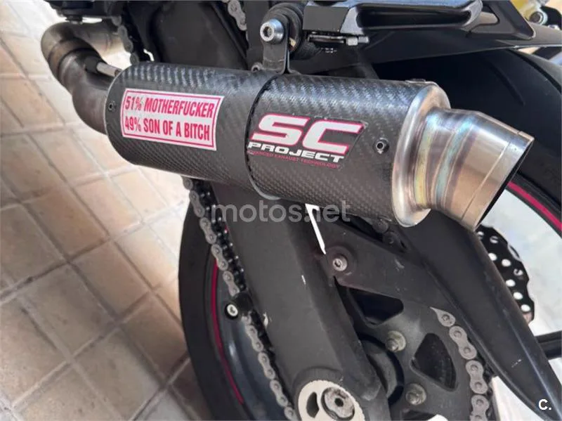 Kawasaki Z1000 - Vista 13