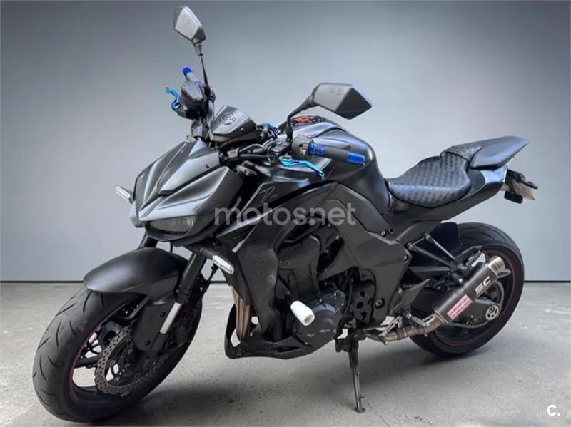 Kawasaki Z1000 - Vista 3