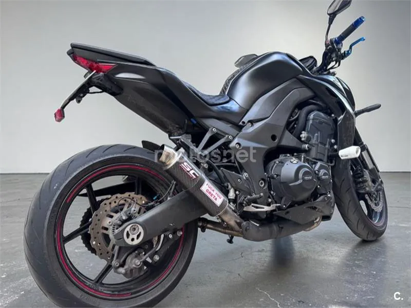 Kawasaki Z1000 - Vista 10