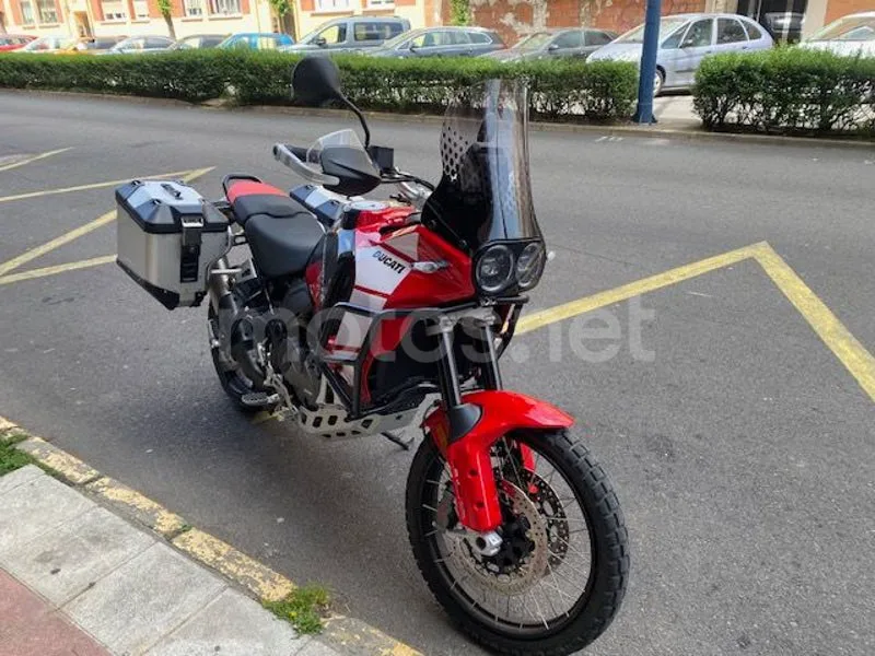 Ducati DesertX - Vista 4