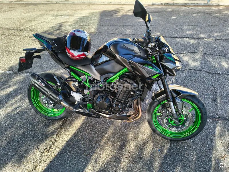 Kawasaki Z900 - Vista 5