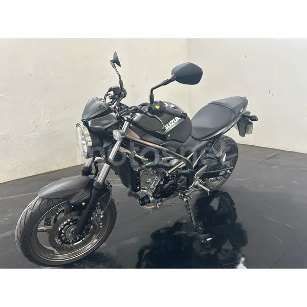 Suzuki SV650 - Vista 4