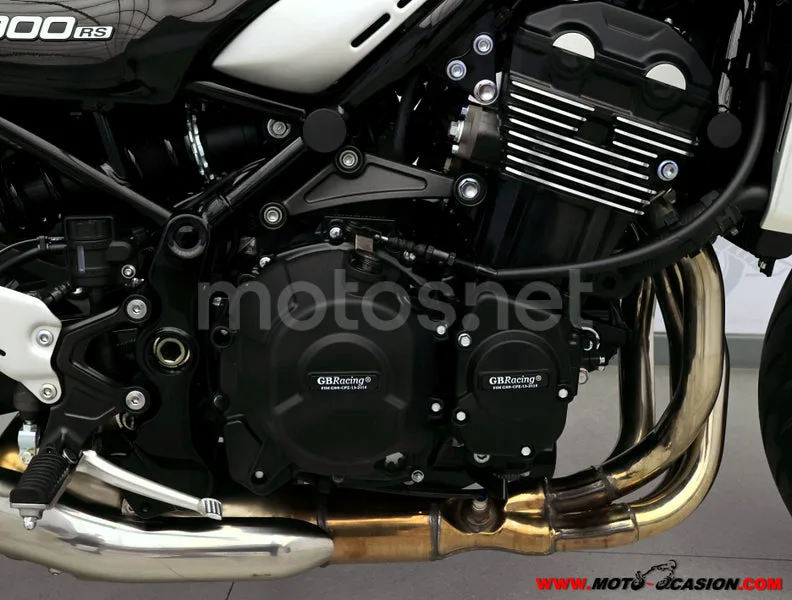 Kawasaki Z900RS - Vista 5