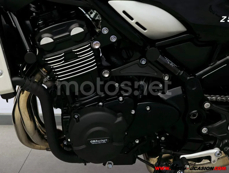 Kawasaki Z900RS - Vista 10