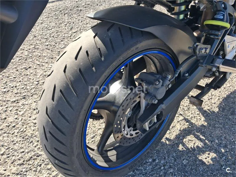 Yamaha FZ6 Fazer S2 - Vista 5