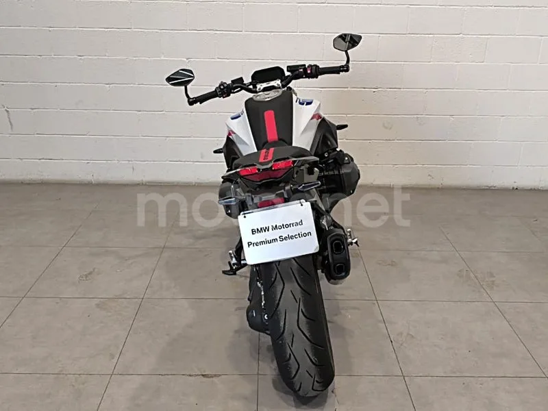 BMW R 1300 R - Vista 11