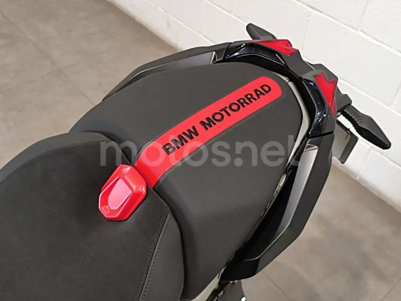 BMW R 1300 R - Vista 13