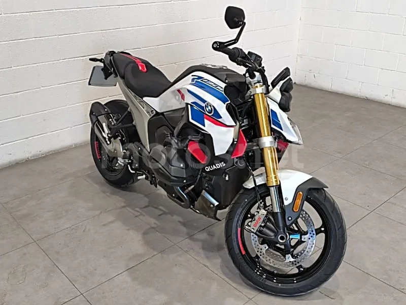 BMW R 1300 R - Vista 4