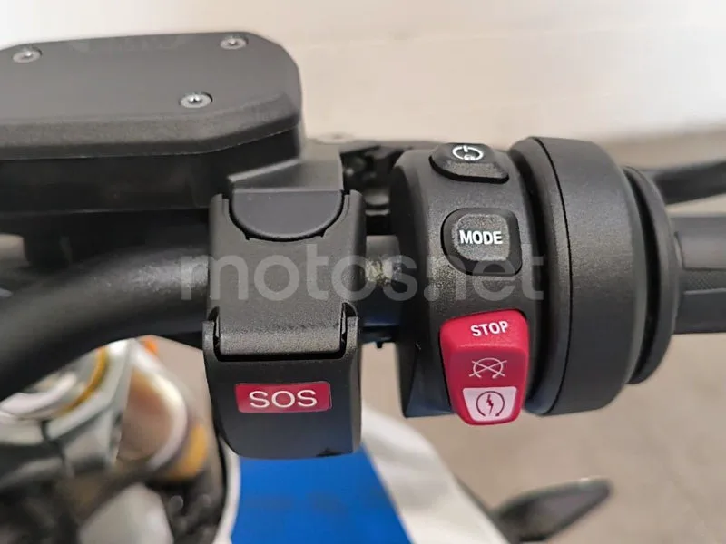 BMW R 1300 R - Vista 7