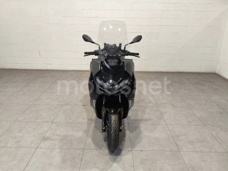 BMW C 400 GT - Vista 3
