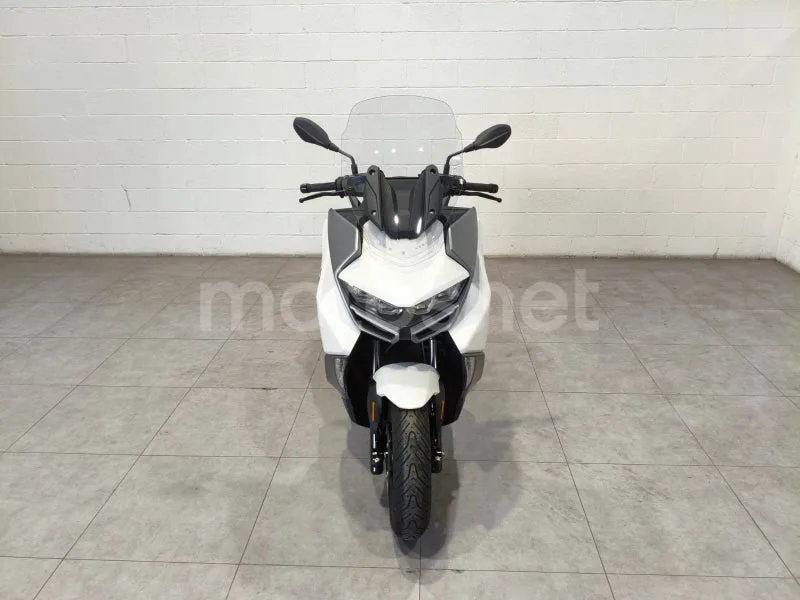 BMW C 400 GT - Vista 3