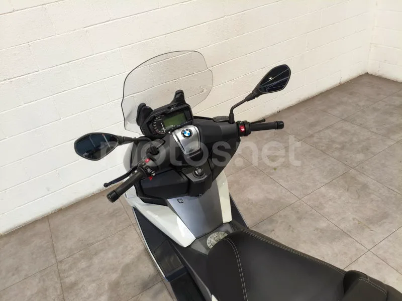 BMW C 400 GT - Vista 9