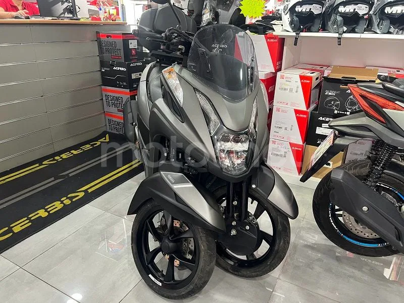 Yamaha Tricity 125 4399 € 2024 Sevilla - 2