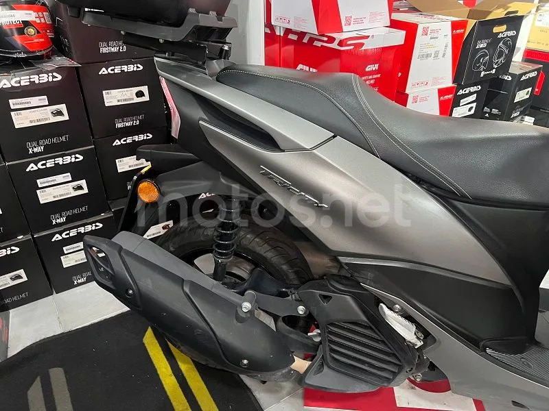 Yamaha Tricity 125 - Vista 6