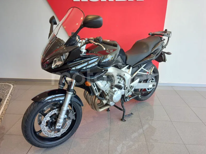 Yamaha FZ6 Fazer 2700 € 2005 La Rioja - 1