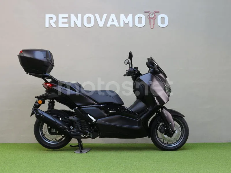 Yamaha XMAX 125 6100 € 2025 Alicante - 2