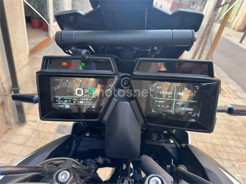 Yamaha Tracer 9 - Vista 12