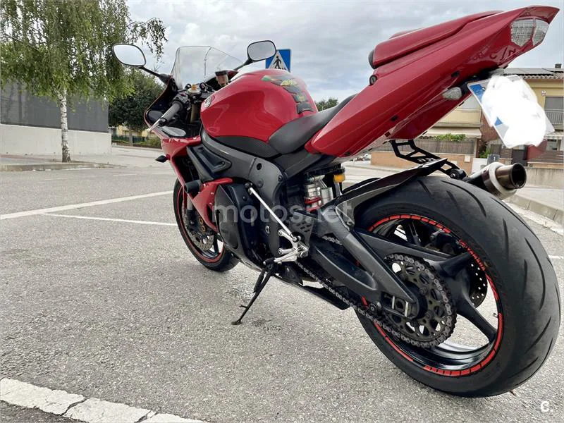Yamaha YZF-R6 - Vista 6