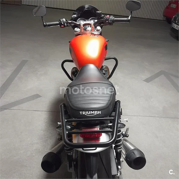 Triumph Speed Twin 1200 - Vista 5