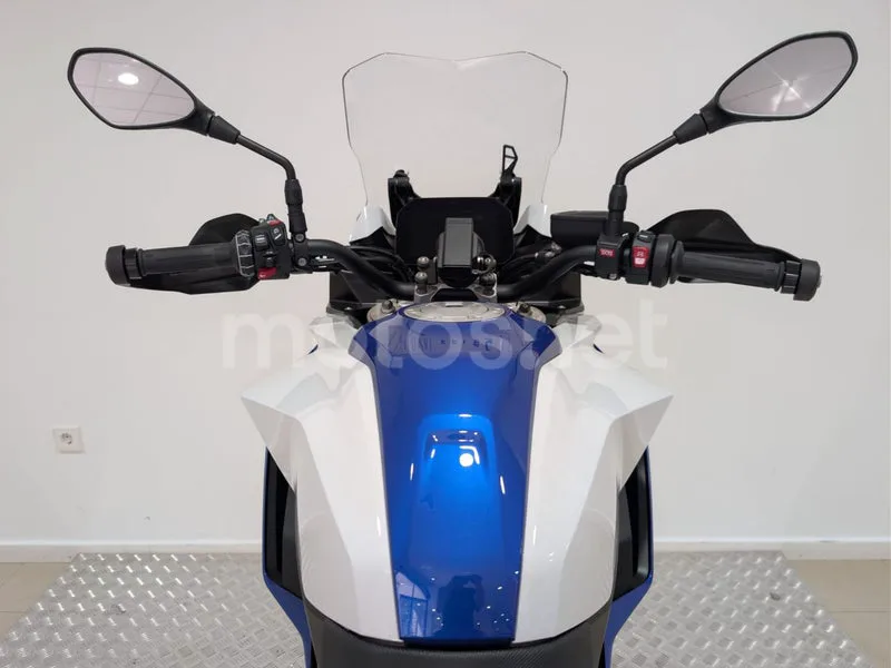 BMW F 900 XR - Vista 13
