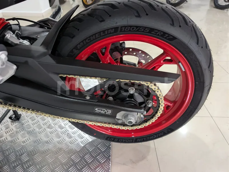 BMW F 900 XR - Vista 25