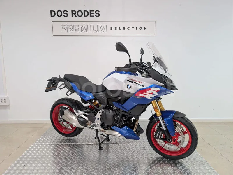 BMW F 900 XR - Vista 4