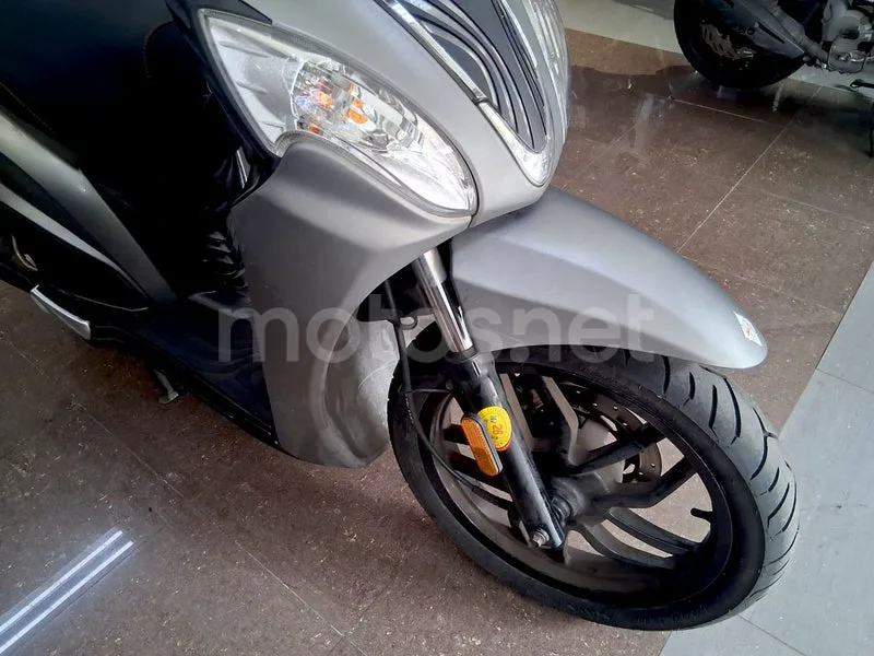 Kymco Miler 125 - Vista 15