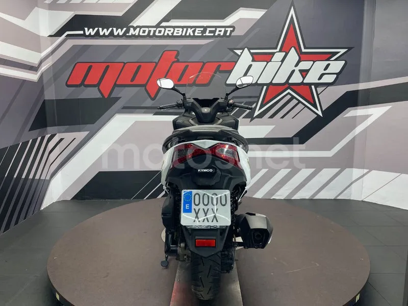 Kymco Grand Dink 300 - Vista 4
