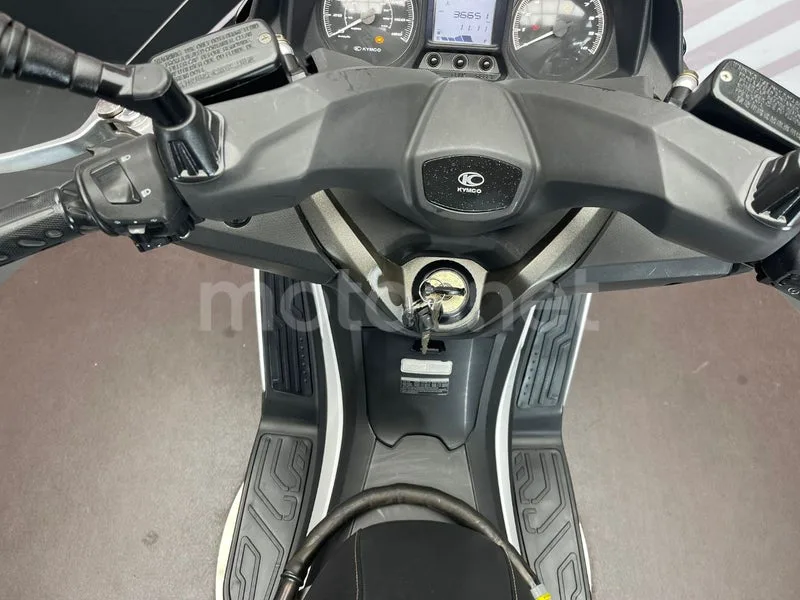 Kymco Grand Dink 300 - Vista 10