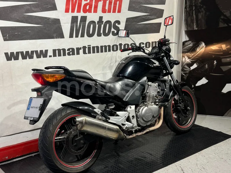 Honda CBF500 - Vista 3