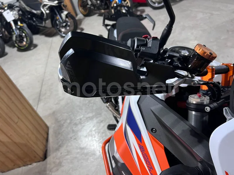 KTM 1290 Super Adventure - Vista 17